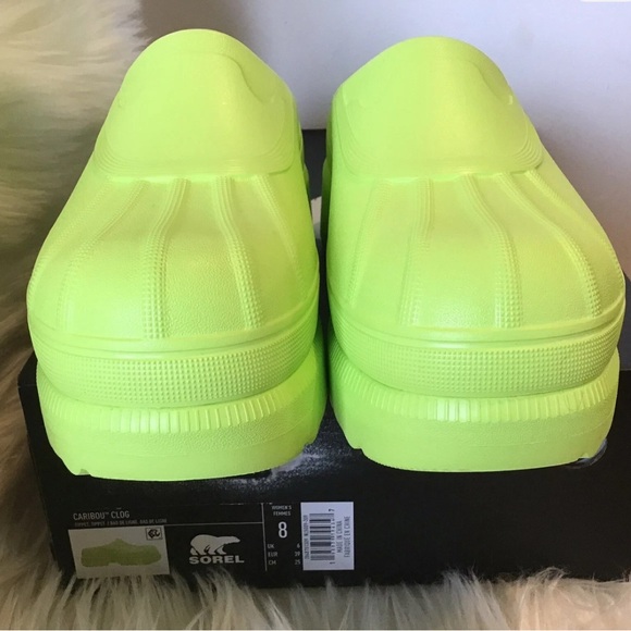 Sorel Caribou Brat Green Lime Green Injection Molded Clog Tippet size 8 NWT NWB - Picture 4 of 9